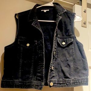 Jones New York Sport Black button up Vest